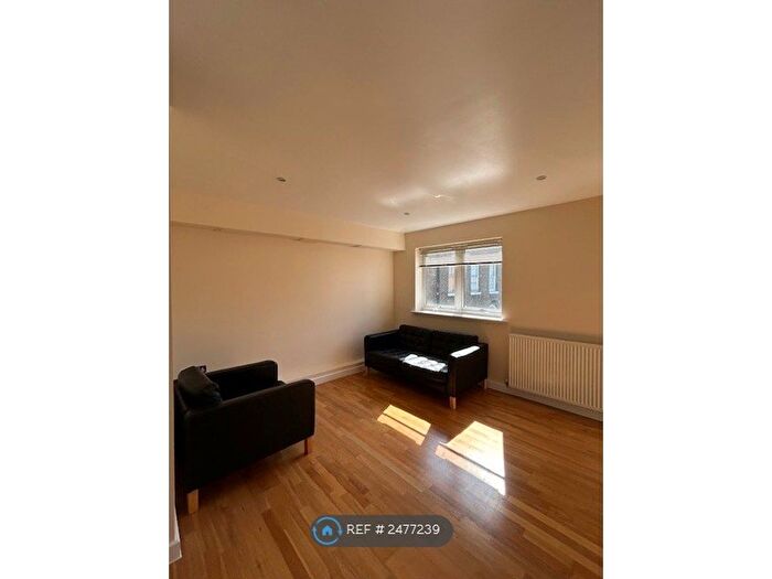 1 Bedroom Flat To Rent In Sans Walk, London, EC1R