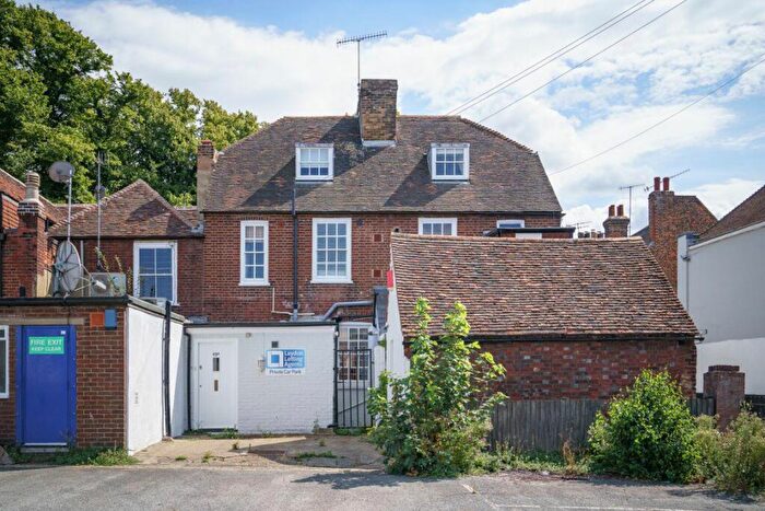 5 Bedroom Flat To Rent In Castle Street, Canterbury, CT1
