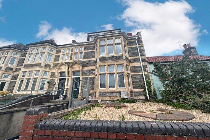7 Bedroom Property To Rent In Brook Road, Bristol, BS16