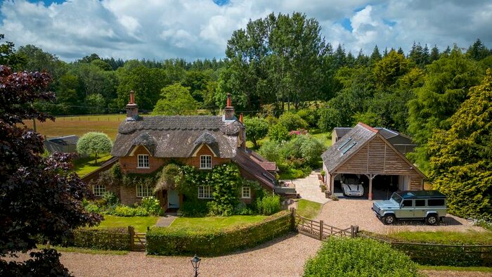 5 Bedroom Property For Sale In Minstead, Lyndhurst, SO43