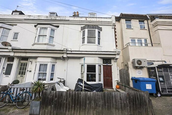 5 Bedroom End Of Terrace House To Rent In Livingstone Road, Hove, BN3