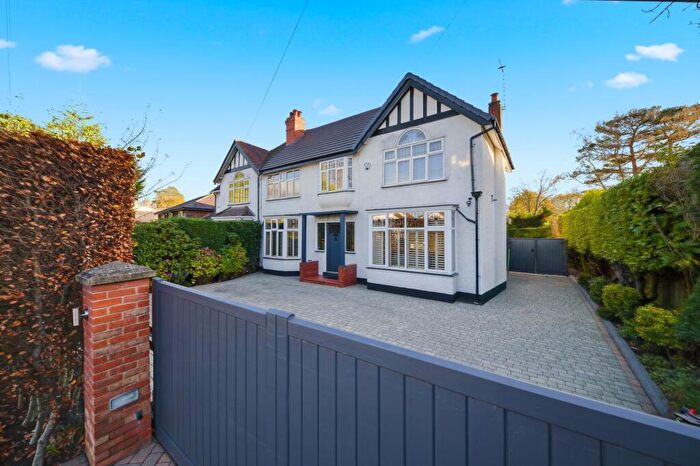 4 Bedroom Semi Detached House For Sale In Knutsford Road, Wilmslow, SK9