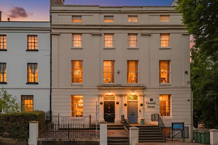 5 Bedroom Terraced House For Sale In London Road, Gloucester, GL1