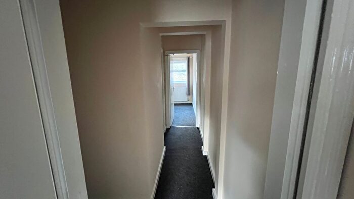 1 Bedroom Flat To Rent In Wellgate, Rotherham, S60