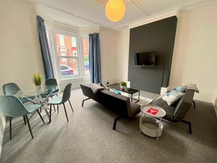 6 Bedroom Terraced House To Rent In Otto Terrace, Sunderland, SR2