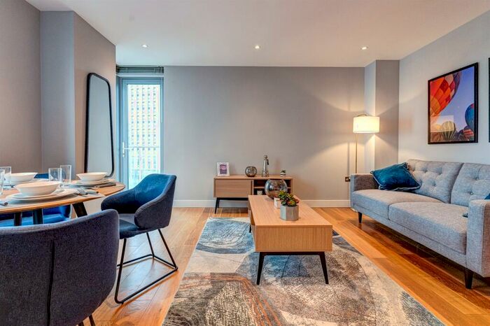 1 Bedroom Flat To Rent In Bute Terrace, Cardiff, CF10