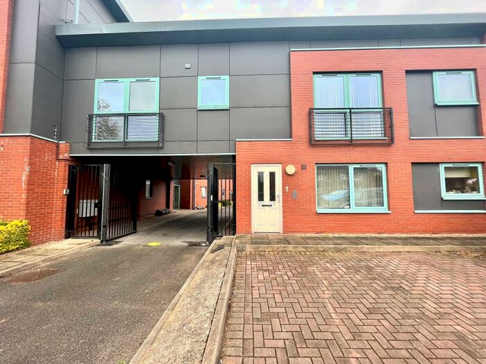 1 Bedroom Apartment To Rent In Birch Croft, Chelmsley Wood, Birmingham, B37