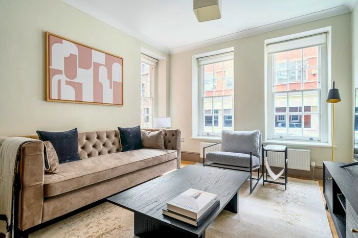 2 Bedroom Flat To Rent In Fitzrovia, London, W1W