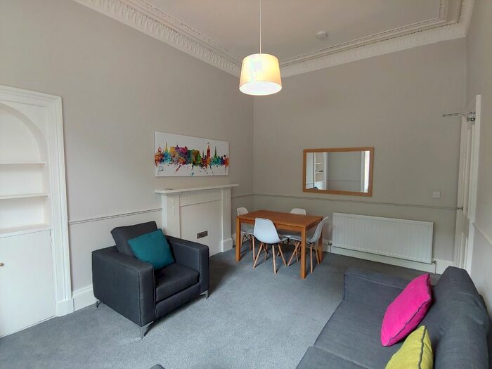 3 Bedroom Flat To Rent In Brunton Place, New Town, Edinburgh, EH7