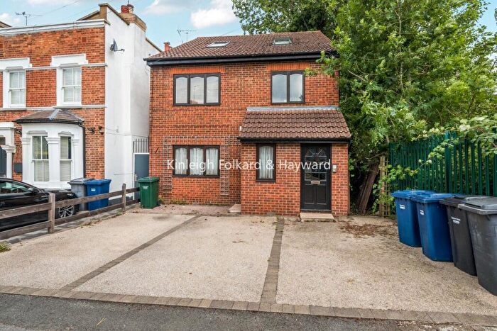 1 Bedroom Flat For Sale In Pembroke Road, London, N10