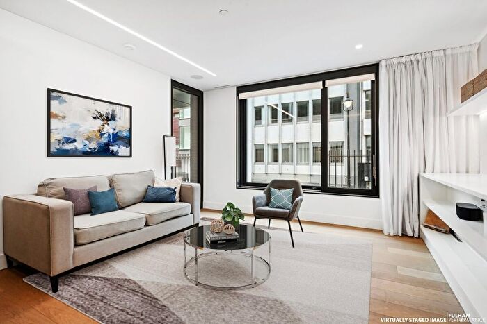 2 Bedroom Flat To Rent In Rathbone Place, Fitzrovia, W1T