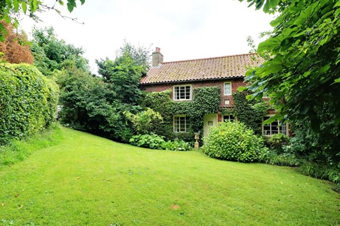 3 Bedroom Detached House For Sale In Church Street, Elsham, DN20