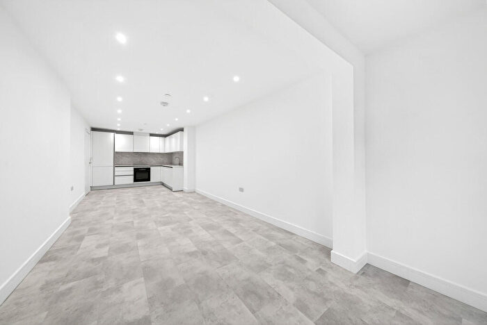 1 Bedroom Apartment To Rent In Fieldgate Street, E1