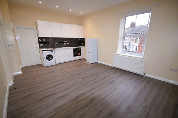 1 Bedroom Flat To Rent In Flat, Myddleton Street, CA1