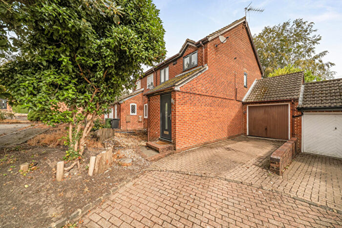 3 Bedroom Semi-Detached House For Sale In Hawkesworth Drive, Bagshot, Surrey, GU19