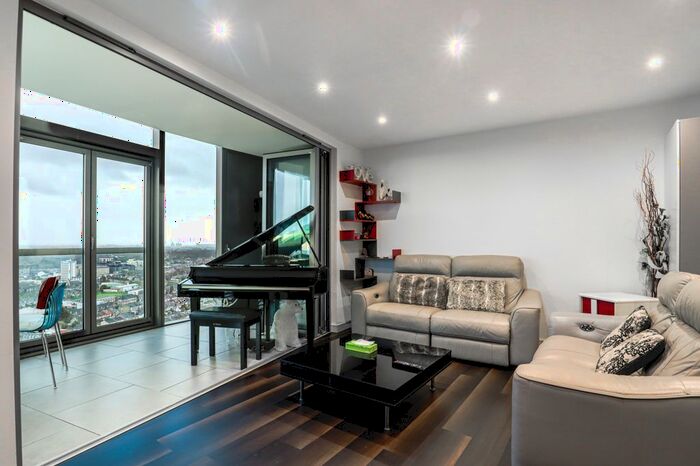 2 Bedroom Flat To Rent In Kew Eye Apartments, Ealing Road, Greater London, TW8