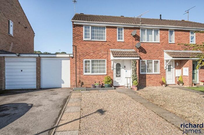 3 Bedroom End Of Terrace House For Sale In Ravenglass Road, Westlea, Swindon, SN5