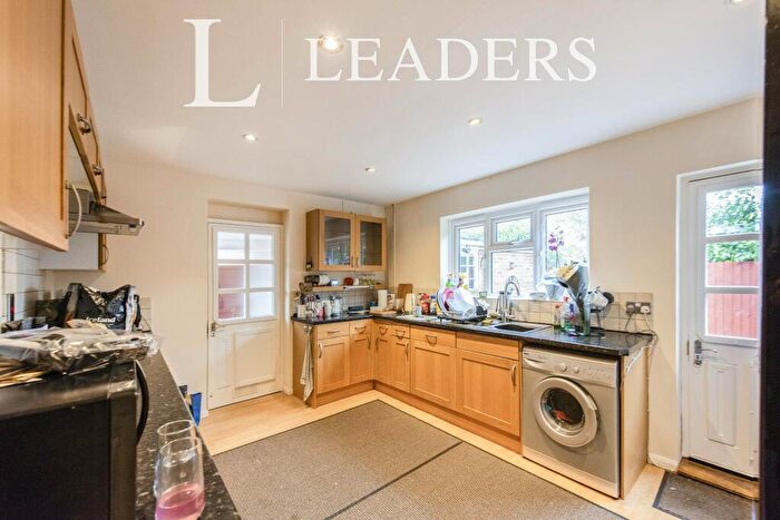 2 Bedroom Detached House To Rent In Park Road, Bury St. Edmunds, IP33