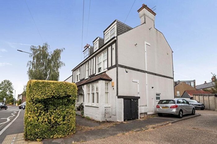 1 Bedroom Flat For Sale In The Avenue, Penray The Avenue, EN5