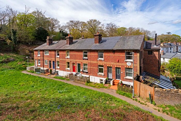 2 Bedroom Terraced House For Sale In Upper Street, Tunbridge Wells, Kent, TN4