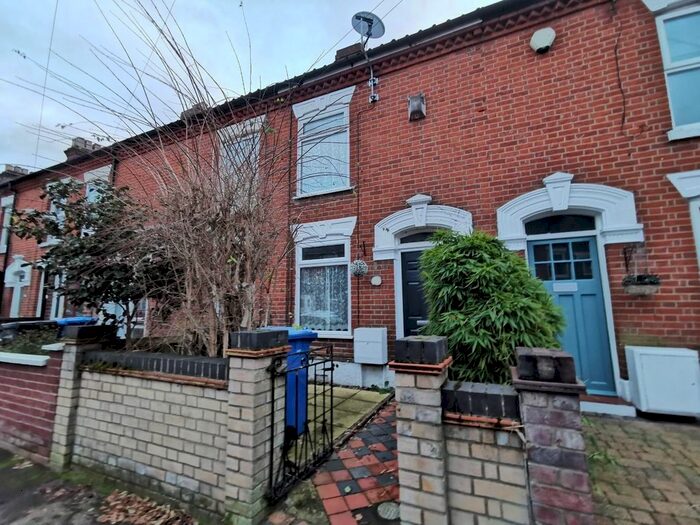2 Bedroom Terraced House To Rent In Churchill Road, Norwich NR3