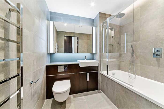 2 Bedroom Apartment To Rent In Madeira Tower, The Residence, Nine Elms, SW11