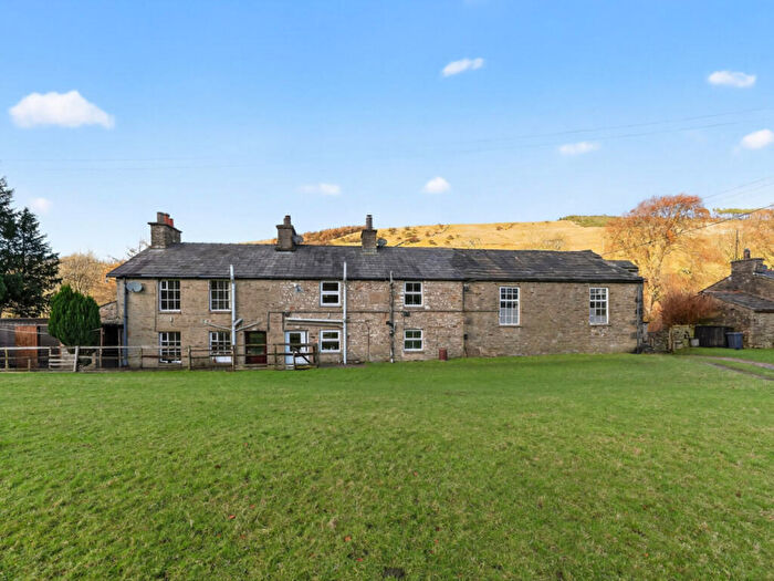 2 Bedroom Terraced House For Sale In North View, Garsdale, LA10