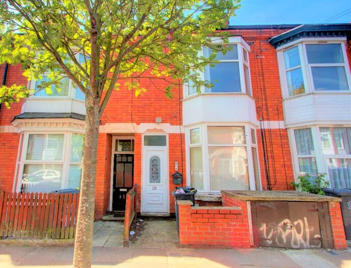 1 Bedroom Flat To Rent In Barclay Street, West End, Leicester, LE3