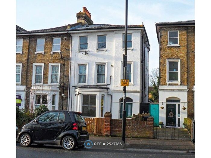 1 Bedroom Flat To Rent In Kent House Road, London, SE26