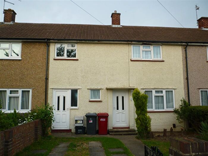 3 Bedroom House To Rent In The Frithe, Slough, SL2