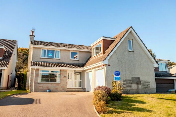 4 Bedroom Detached House To Rent In Kirkbrae Avenue, Cults, Aberdeen, AB15