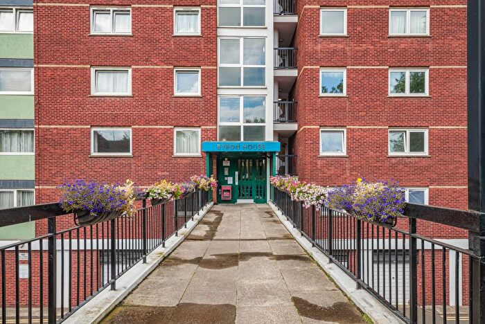 Apartment For Sale In Byron House, Porchester Mead, Beckenham, BR3