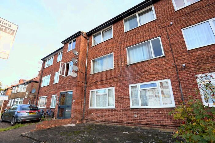 2 Bedroom Flat To Rent In Staines Road, Feltham, TW14