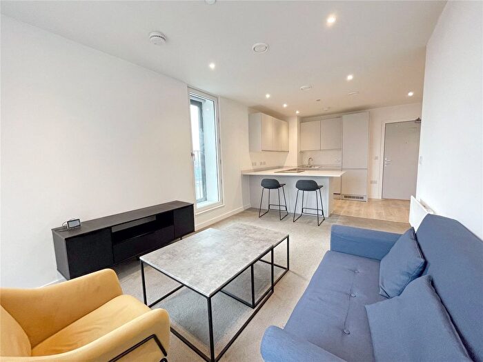 2 Bedroom Flat To Rent In No Old Trafford, Wharf End, Trafford Park, Stretford, Manchester, M17