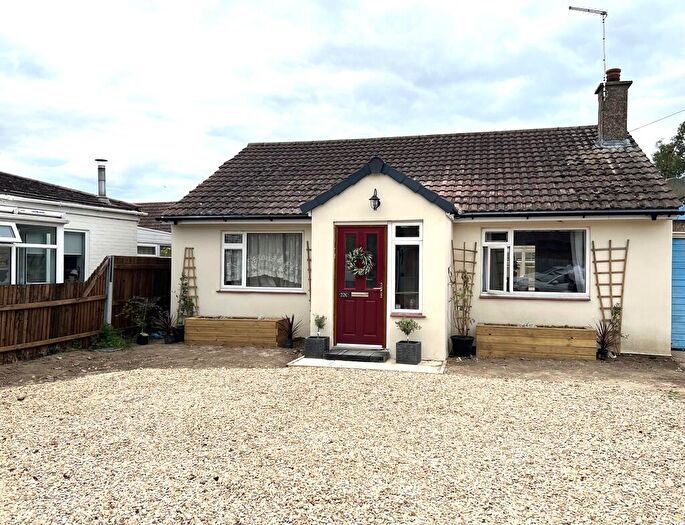 2 Bedroom Detached Bungalow For Sale In School Lane, Manea, March, Cambs., PE15