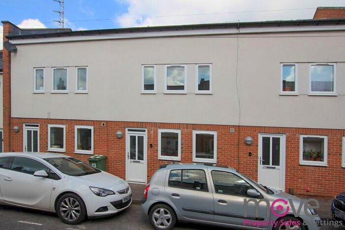 4 Bedroom Terraced House To Rent In Stoneville Street, Cheltenham, GL51