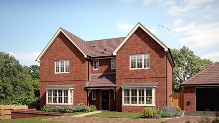 5 Bedroom Detached House For Sale In Restrop Road, Purton, SN5