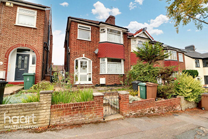 3 Bedroom Semi-Detached House For Sale In Grantock Road, Walthamstow, E17