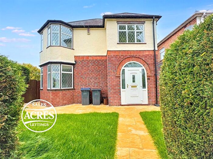 3 Bedroom Detached House For Sale In Bleak Hill Road, Birmingham, B23