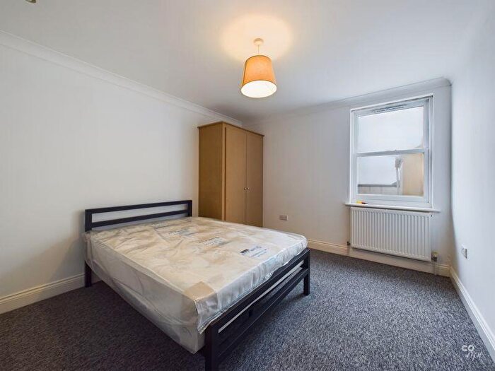 2 Bedroom Flat To Rent In Islingword Road, Brighton, BN2