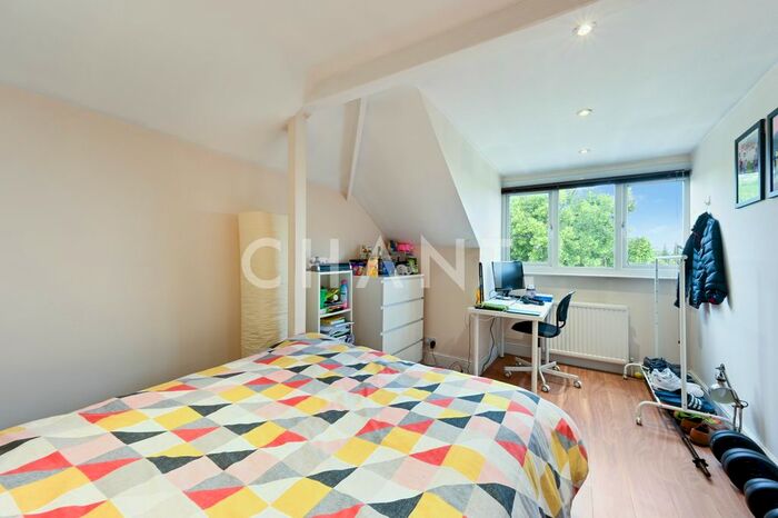 4 Bedroom Maisonette To Rent In Barlby Road, London, W10