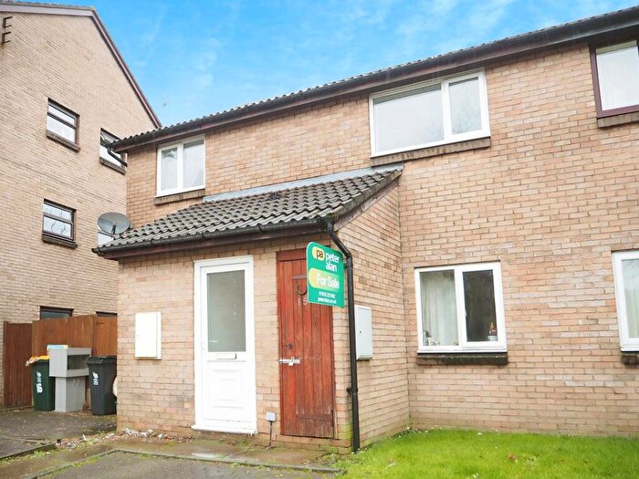 2 Bedroom Apartment To Rent In Collingwood Crescent, Newport, NP19