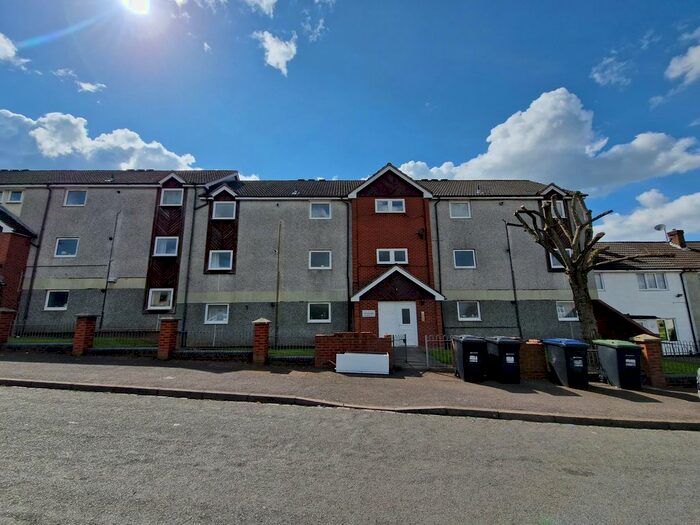 2 Bedroom Flat To Rent In Foxsedge House, Longwood Road, Rednal, B45