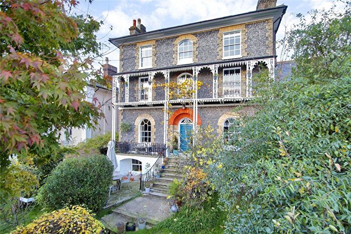 8 Bedroom Detached House To Rent In Cumberland Walk, Tunbridge Wells, Kent, TN1