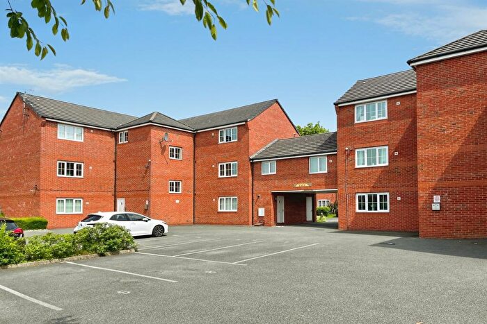 2 Bedroom House For Sale In Ruskin Court, BL4