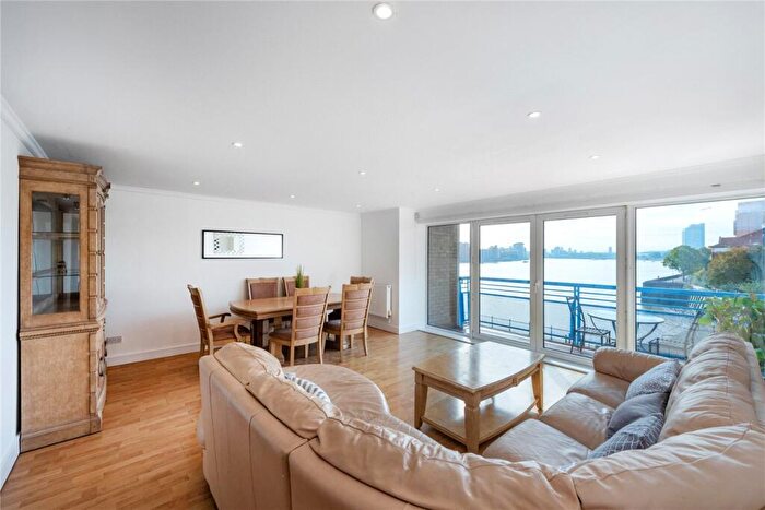 2 Bedroom Apartment To Rent In Rotherhithe Street, London, SE16