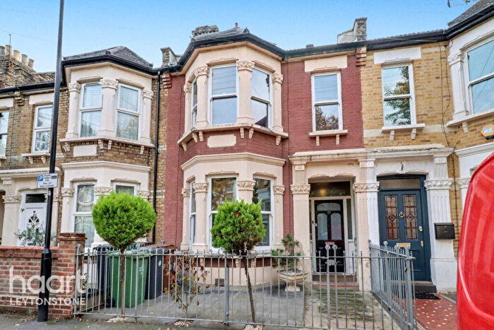 4 Bedroom Terraced House For Sale In Chertsey Road, London, E11