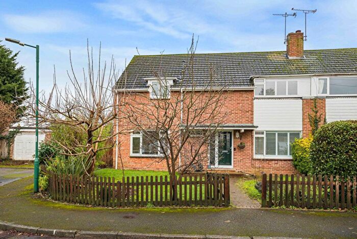 5 Bedroom Semi-detached House For Sale In Sandy Lane, Westerham, TN16