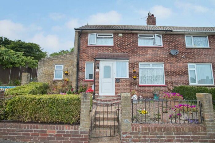 3 Bedroom Semi-Detached House For Sale In St. Davids Avenue, Dover, CT17