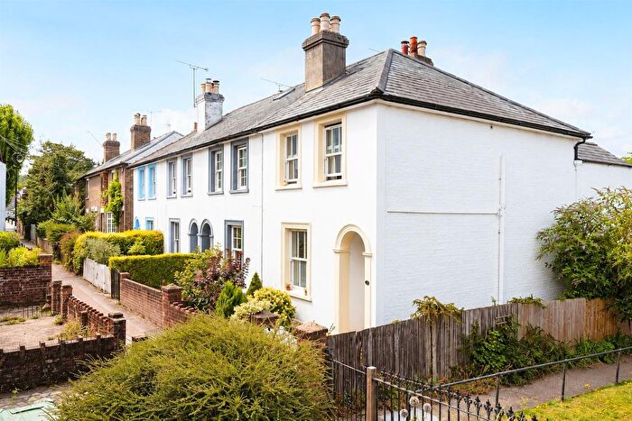 4 Bedroom End Terrace House To Rent In Church Walk, Leatherhead, KT22
